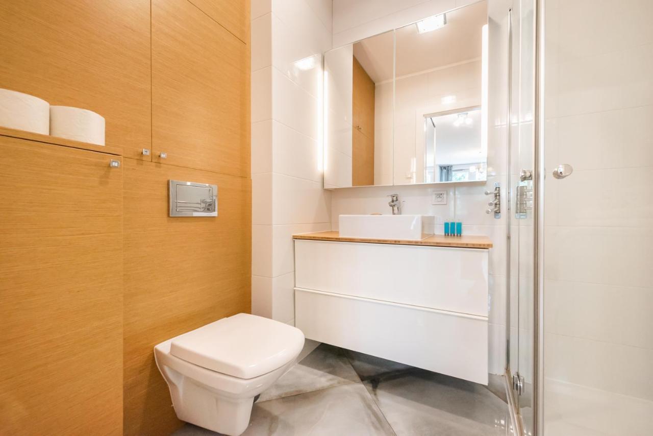 Sluzew Manhattan Place Apartment Varsovia Exterior foto
