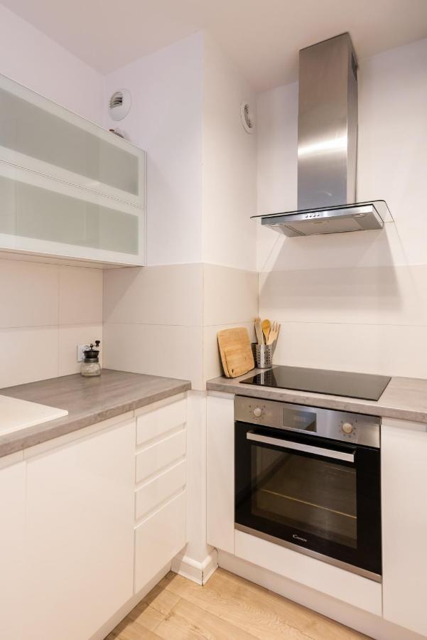 Sluzew Manhattan Place Apartment Varsovia Exterior foto